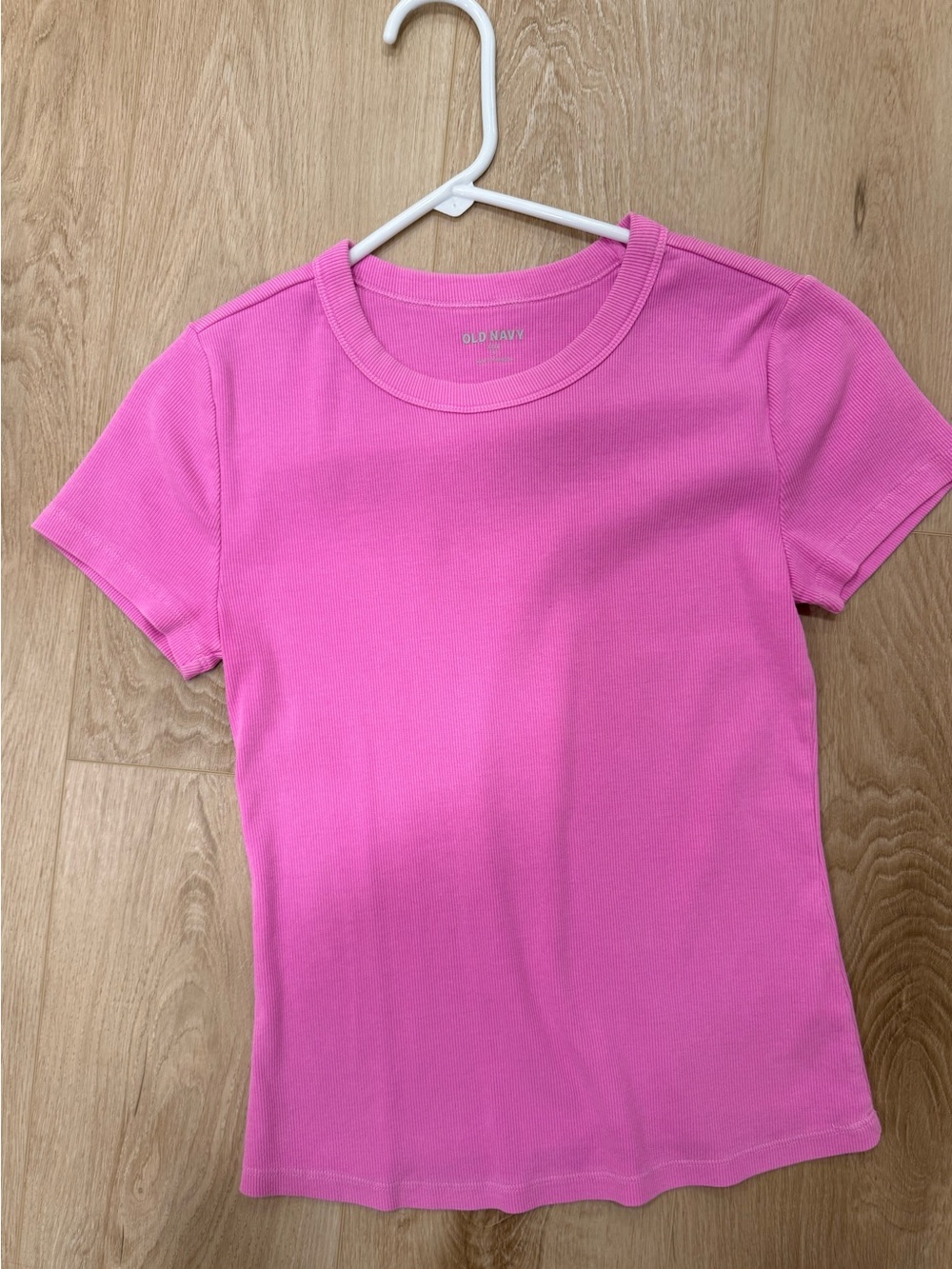 Old Navy Bright Pink Short Sleeve Ribbed Crew Tee